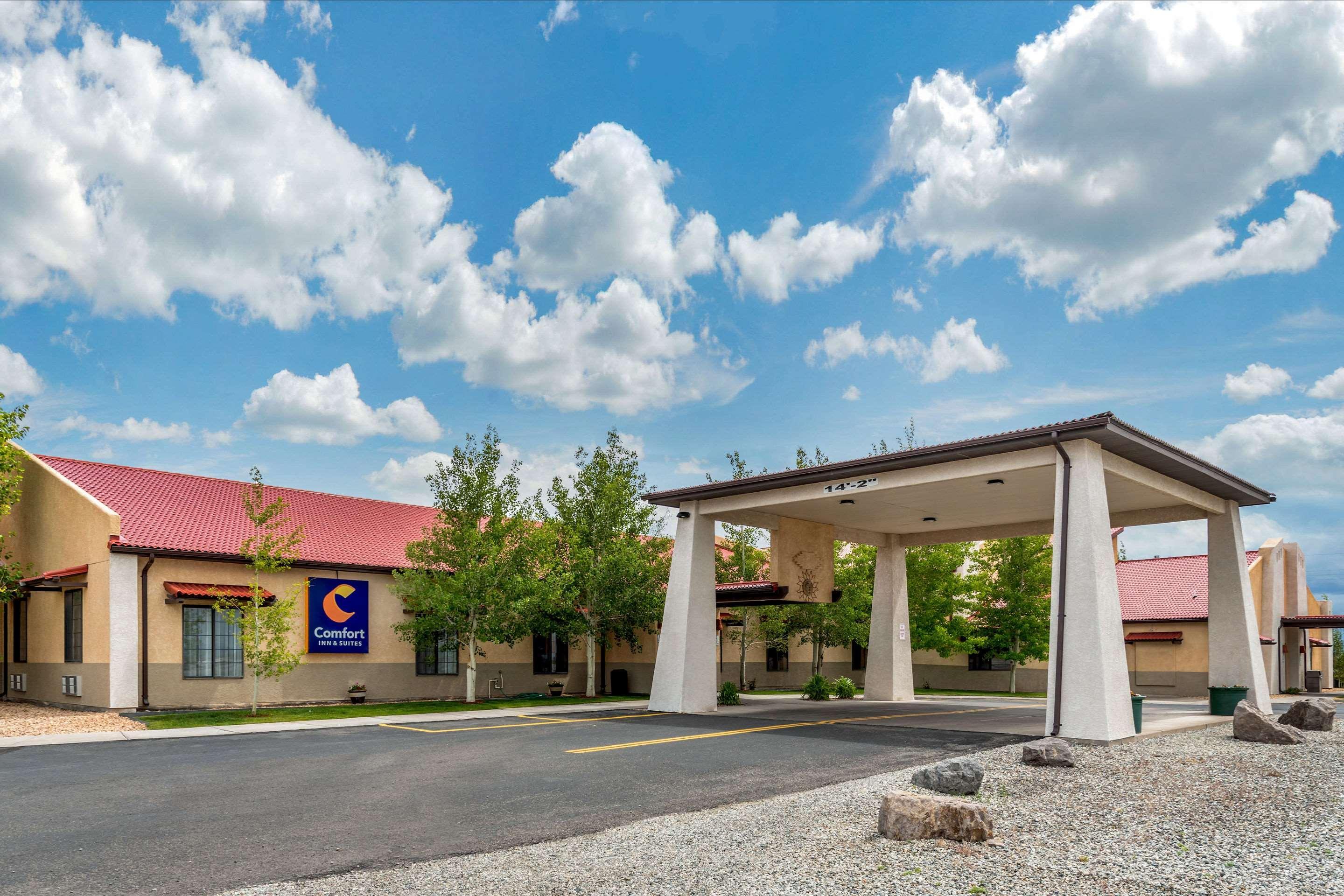 Comfort Inn & Suites אלאמוסה מראה חיצוני תמונה