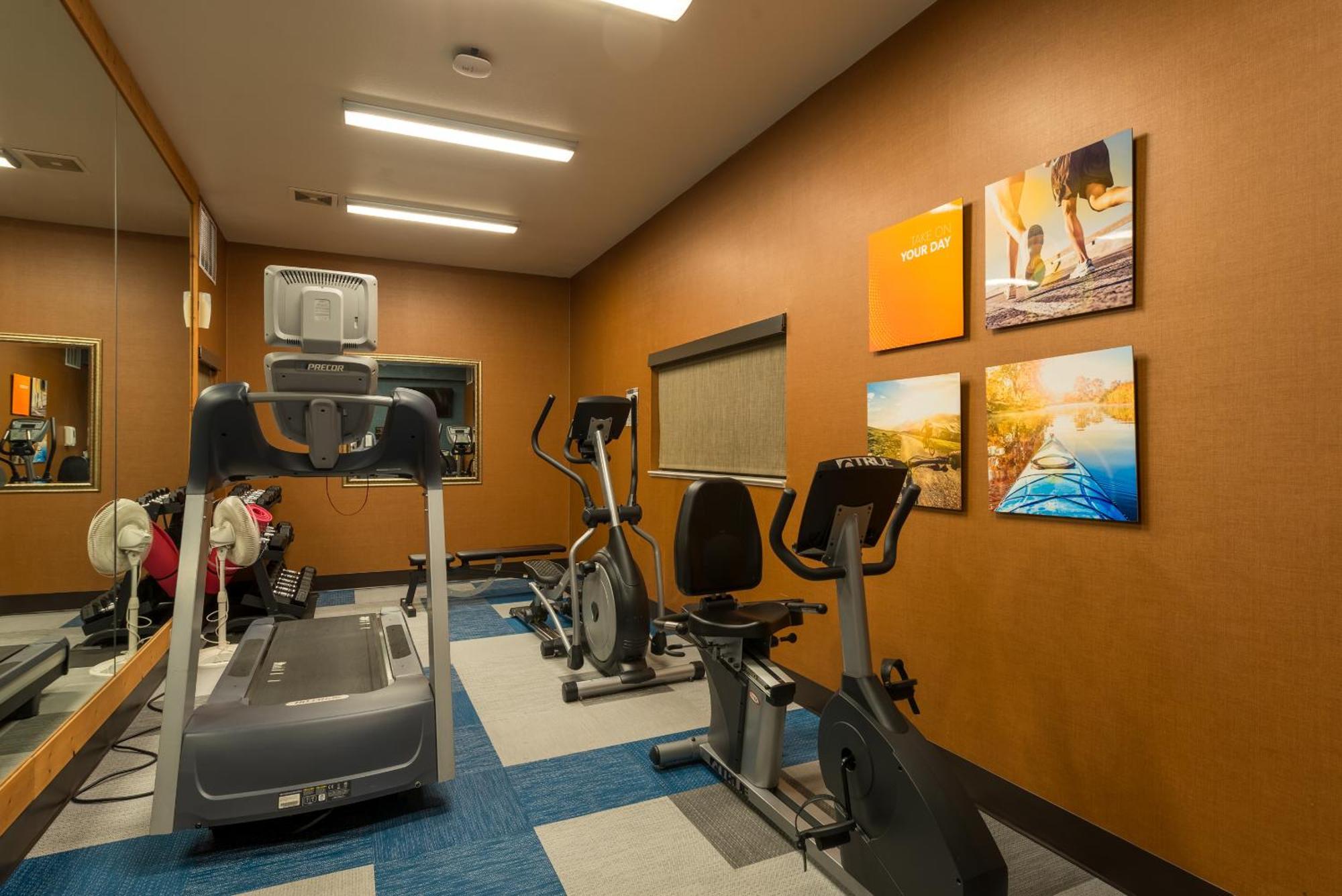 Comfort Inn & Suites אלאמוסה מראה חיצוני תמונה