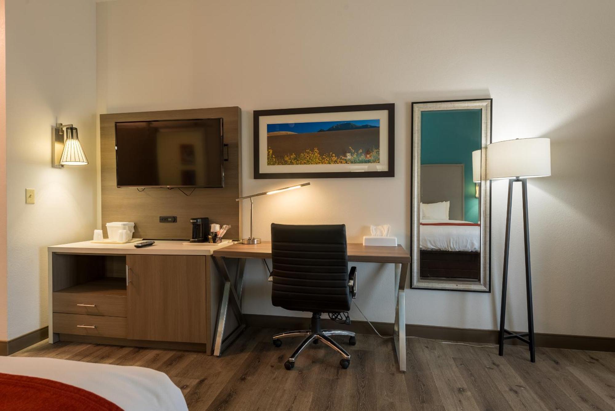 Comfort Inn & Suites אלאמוסה מראה חיצוני תמונה