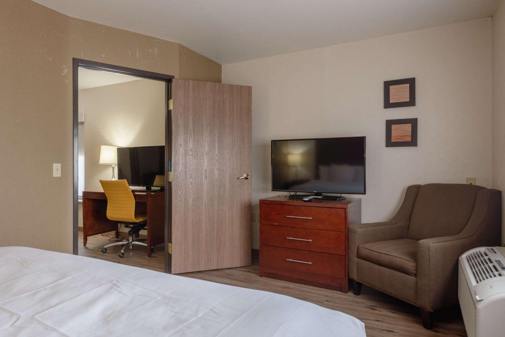 Comfort Inn & Suites אלאמוסה מראה חיצוני תמונה